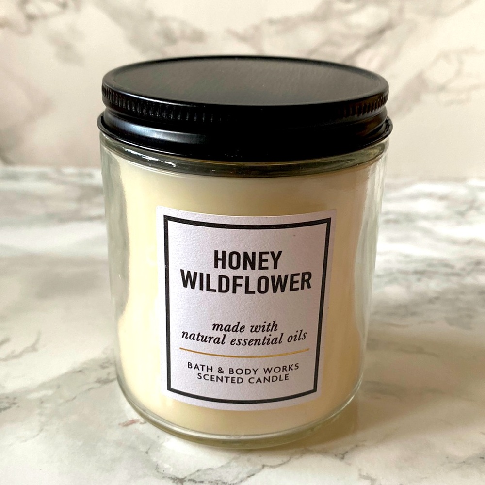 Bath & Body Works Honey Wildflower Candle